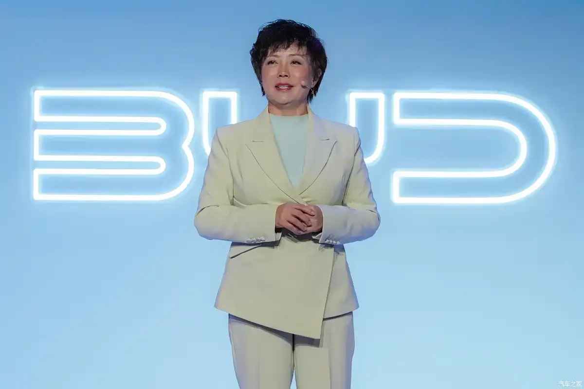 BYD Stella Li